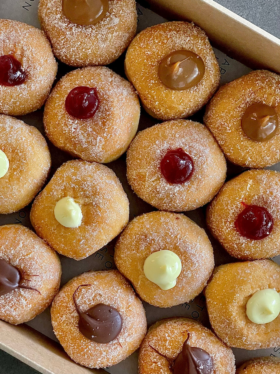 Mini Filled Donuts Dessert Catering Sydney Caterers Mapleton House Catering